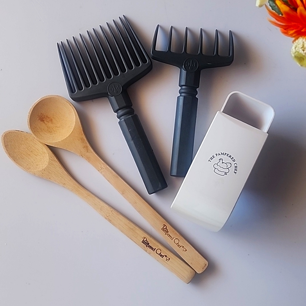 ☆5 pieces of Pampered Chef Gadgets.☆ - Picture 1 of 9